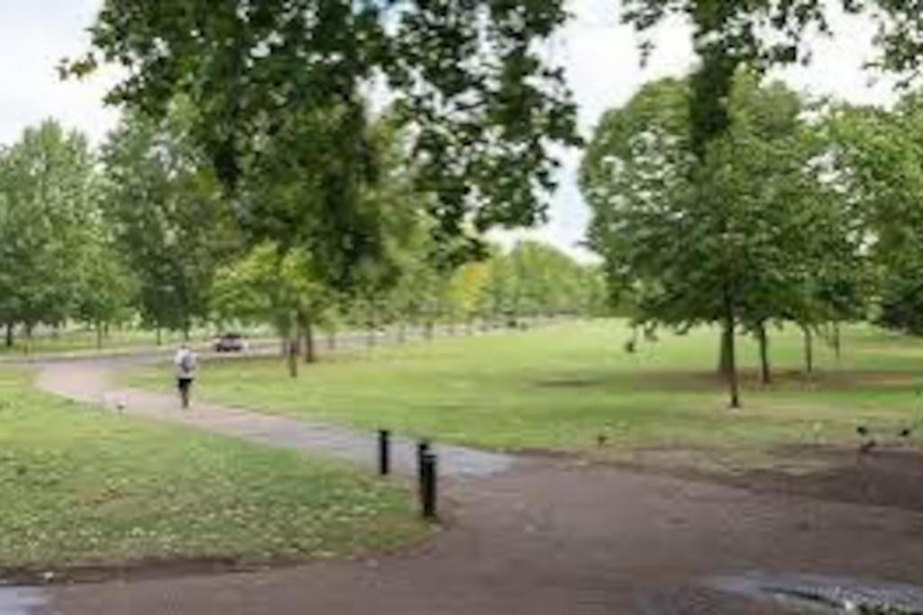 Centrally Located Islington Londra